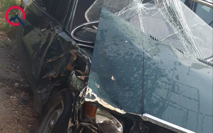 Tərtərdə polis qəzaya düşdü - Etibarnaməsiz sürürmüş...