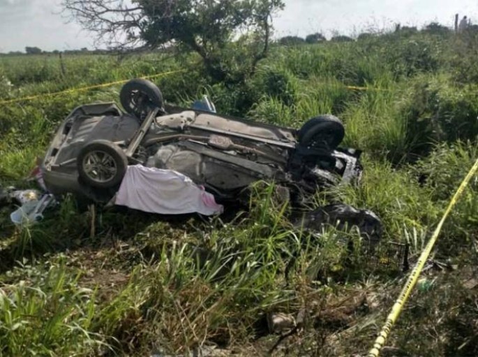 Türkiyədə avtomobil dərəyə aşdı - Ölənlər və yaralananlar var