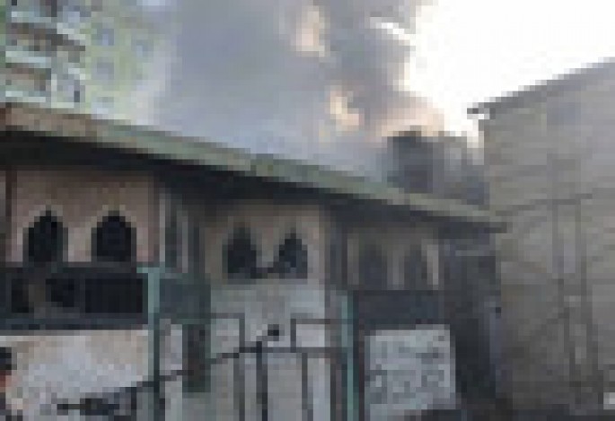 Sumqayıtda təkər satışı mağazası yanıb  - FOTO  - VİDEO