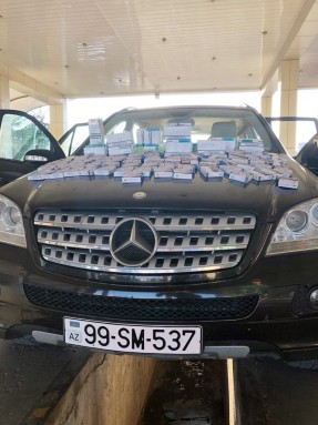 Avtomobillərdən külli miqdarda qanunsuz predmetlər aşkarlanıb - FOTO