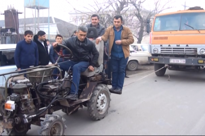 Tovuz rayon sakini qeyri-adi traktor hazırladı - VİDEO