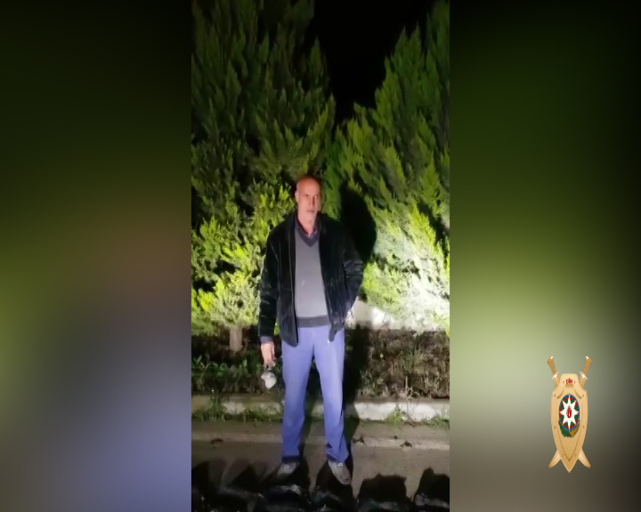 Su polisi ördəyi toyuq adı ilə satan şəxsi tutdu - FOTO