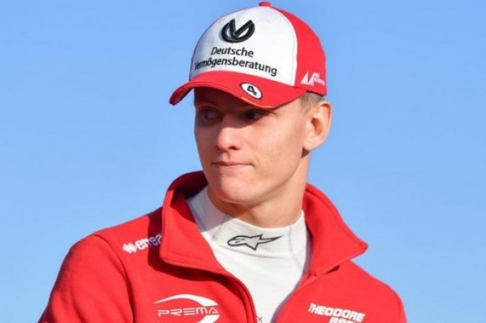 Mik Şumaxer: ““Formula-2” yarışında debüt etməyə tam hazıram”