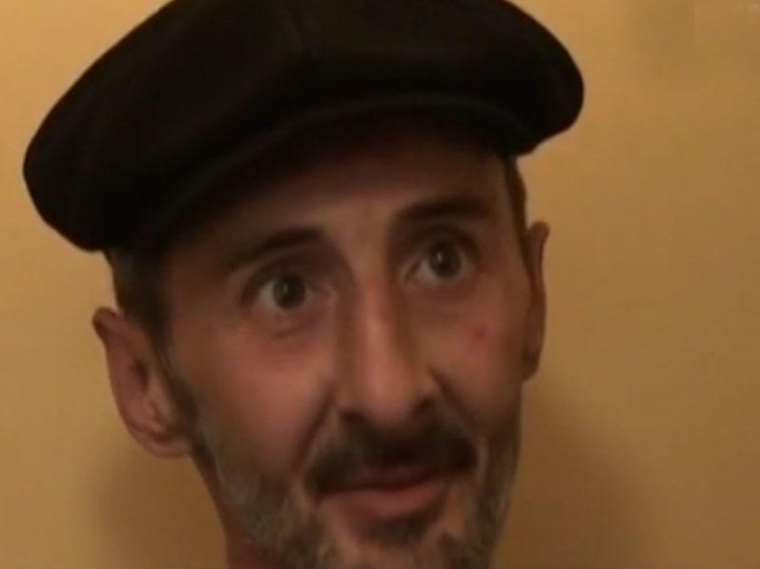 Hava almağa gedib, silah tapan şəxs – VİDEO