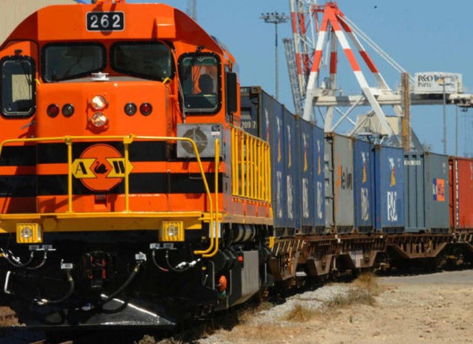 Azərbaycan vasitəsilə 6 ayda 25 milyon tondan artıq yük daşınıb