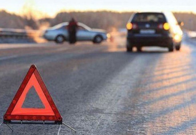 Bakıda avtomobil 2 azyaşlı qardaşı vurub