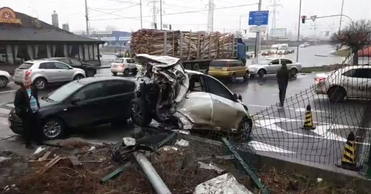 Sükan arxasında mürgüləyən TIR sürücüsü DƏHŞƏT SAÇDI - FOTO + VİDEO