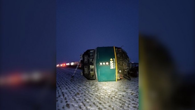 Kanadada qatar relsdən çıxıb, xəsarət alanlar var