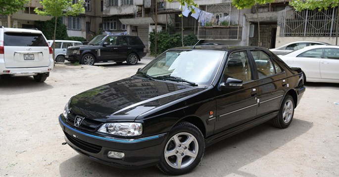 Heydər Əliyev Fondu Ramiz Əzizbəyliyə avtomobil hədiyyə edib - FOTO