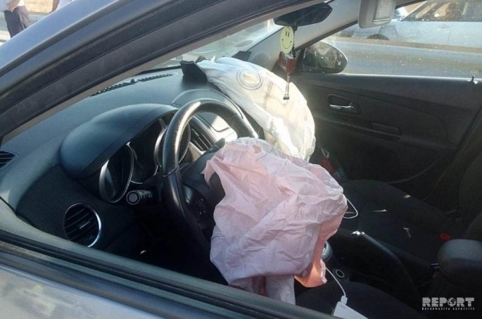 Xaçmazda yol qəzası nəticəsində 4 nəfər xəsarət alıb - FOTO