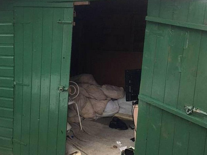 40 il tövlədə saxlanan kişi azad edildi - FOTO