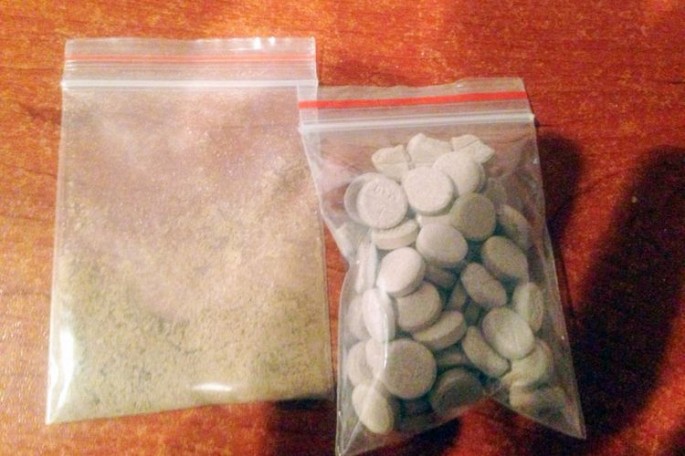 Biləsuvarda keçmiş məhkumun avtomobilindən 2 kq yaxın narkotik aşkarlanıb