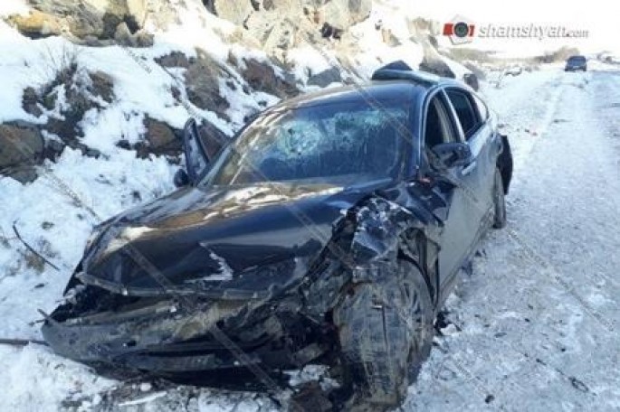 Qarabağ yolunda ağır qəzalar: 16 yaralı, 1 ölü - FOTO