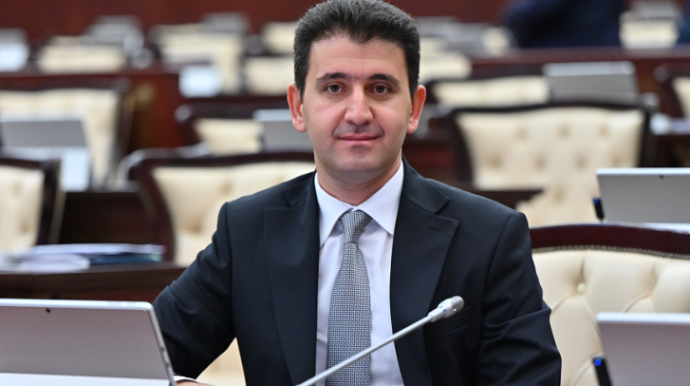 Naqif Həmzəyev gecə tikinti aparılmasına ETİRAZ ETDİ 