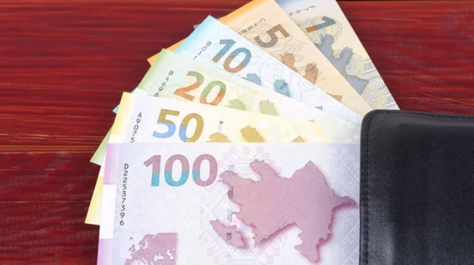 Təcili kredit axtarışında müraciət prosesi və xərclər birlikdə qiymətləndirilir 