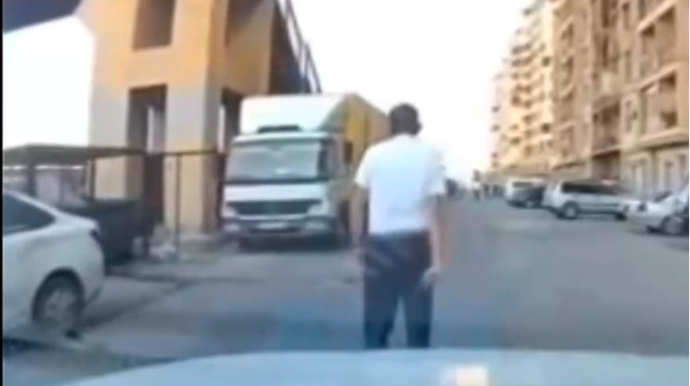 Yol polisi qayda pozan piyadaların qorxunc görüntülərini YAYDI - ANBAAN VİDEO 