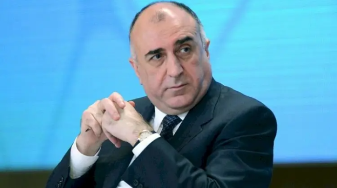 Elmar Məmmədyarovun bağı ilə bağlı QALMAQAL 