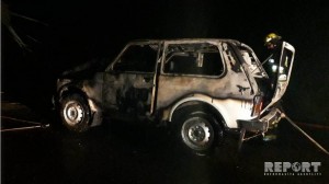 Kürdəmirdə avtomobil yanıb - FOTO