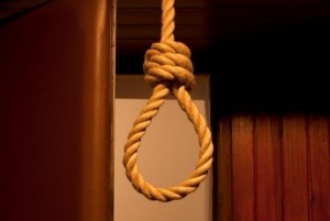 Şirkət əməkdaşı anbarda intihar edib - Mingəçevirdə