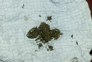 Avtomobildə narkotik vasitə - marixuana keçirmək istədi