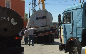 Bakıda yolda hərəkət dayandı; insanlar təşvişdə - VİDEO