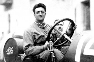 Ferrarinin məzarından meyitini oğurlamaq istədilər