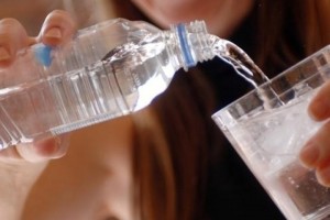 Qazaxda qadın intihara cəhd etdi