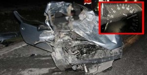 140-la TIR-a çırpıldı: 1 ölü, 1 yaralı - FOTO