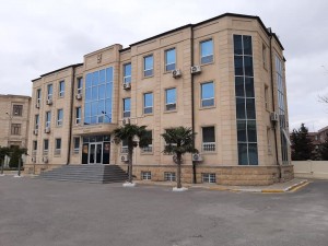 Polis Yevlaxda əməliyyat keçirdi: narkotacirlər saxlanılıblar - FOTO + VİDEO