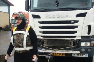 Təbrizli qadın dünya rekordunu yeniləyib - VİDEO