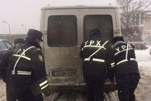 Yol polisindən sürücülərə hava XƏBƏRDARLIĞI