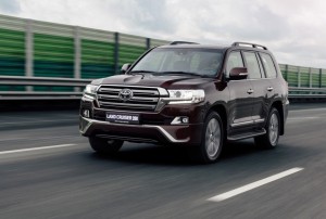 Daha bir büdcə təşkilatı son model “Land Cruiser” aldı - 140 minə