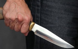 28 yaşlı gənc ürəyindən bıçaqlanaraq qətlə yetirilib - Abşeronda