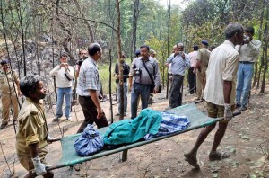 Körpü uçdu: 2 ölü, 30 itkin