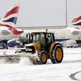 Hava limanlarında yüzlərlə aviareys təxirə salındı - Britaniyada