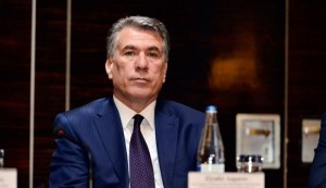 “Fazil Mustafa, Milli Məclis “selfie” çəkmək yeri deyil” - Ziyafət Əsgərov