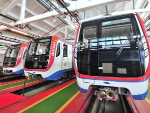 Metropoliten yeni qatar alıb - FOTO