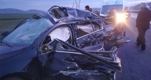 Təkəri partlayan “ŠKODA” TIR-la toqquşdu: 2 ölü, 3 yaralı - FOTO