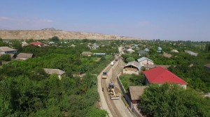 Ağdaşda uzunluğu 40 km olan yolun yenidən qurulması yekunlaşır - FOTO