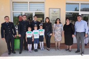 Yol polisi Abşeron məktəblilərini maarifləndirdi - FOTO