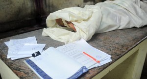 Bakıda icra hakimiyyətinin əməkdaşı iş vaxtı öldü