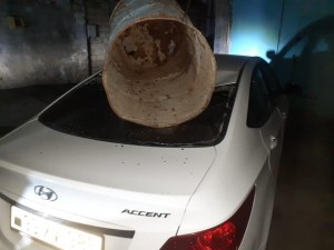 Bakıda güclü külək fəsadlar yaratdı - VİDEO