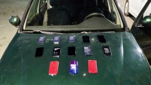 "ROVER”dən qanunsuz mobil telefonlar aşkarlanıb - FOTO