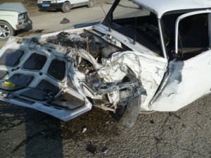 Avtomobil ağaca çırpıldı: iki qadın xəstəxanaya yerləşdirilib - Tovuzda
