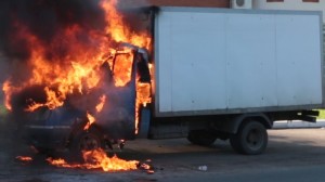 Ucarda yük avtomobilində baş verən yanğın söndürülüb