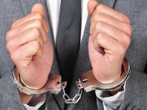 Gömrük Komitəsi təsdiqlədi: Rəis və daha 3 vəzifəli şəxsi saxlanıldı