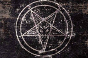 Məktəbdə dəhşətə hazırlıq: Satanistlər şagirdləri öldürüb ətini yeyəcək, qanını içəcəkdi