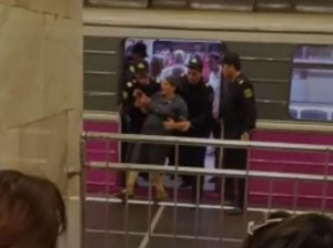 Qızı baldızının əri ilə qaçdı, ana intihara cəhd etdi Metrodakı intihar olayının şok səbəbləri