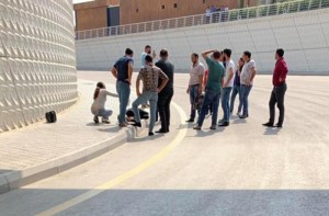 Bakıda gənc qız özünü körpüdən atıb - Hadisə yerindən FOTO