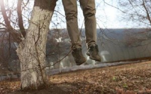 Yevlaxda gənc asılmış vəziyyətdə aşkar edilib